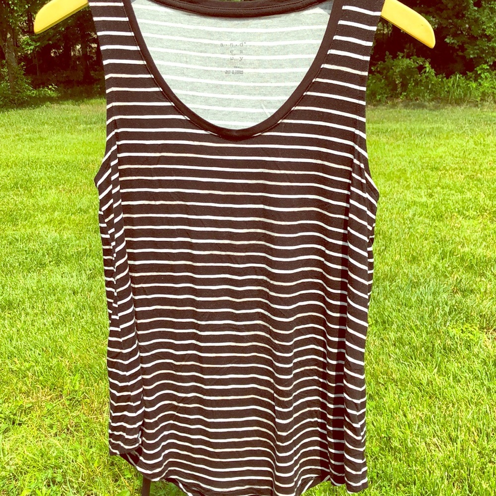 A New Day Rayon/Spandex Dressy Tank Size Small